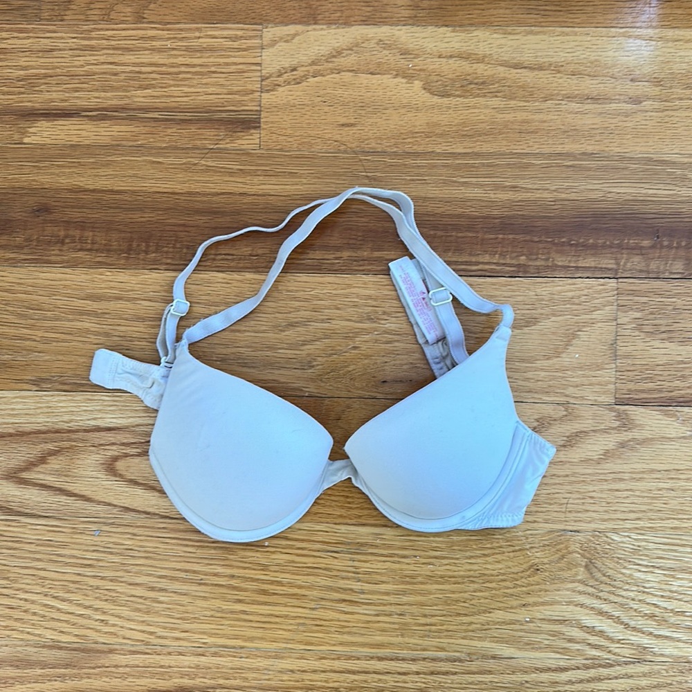 VICTORIA’S SECRET 32A BRA